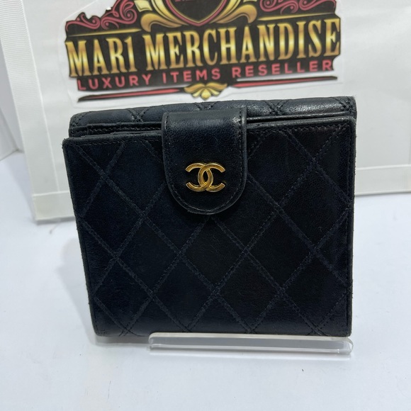 Chanel Quilted double flap wallet  in black lambskin leather. - Picture 14 of 16